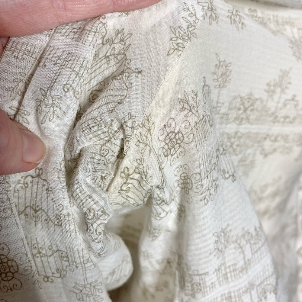 Pendleton Lightweight Button Front Top L - image 8